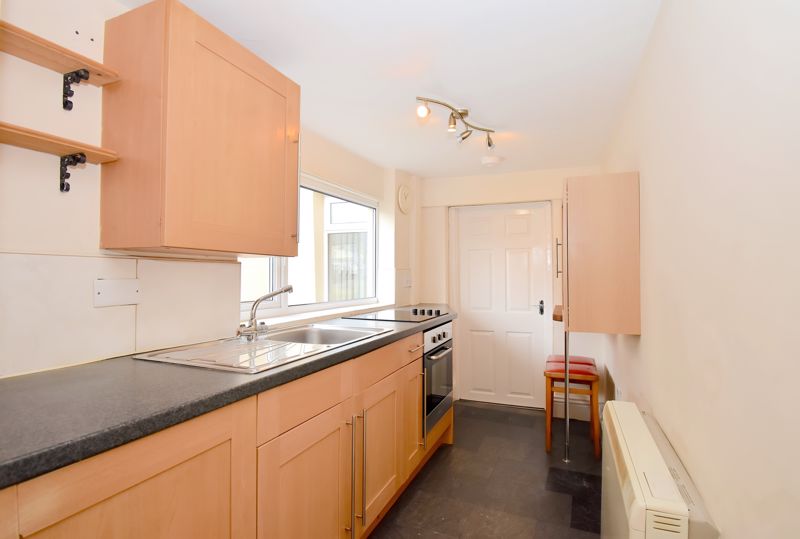 Kitchen- click for photo gallery